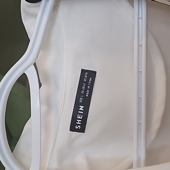 Shein Dress - Picture 2 of 3